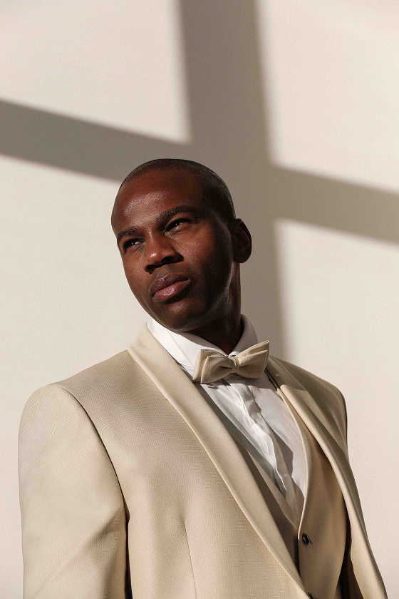 Costume trois-pièces crème