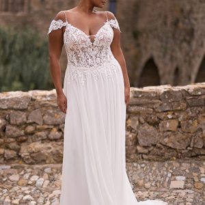 Robe de mariée 27311, Très Chic, vue de face bustier corset dentelle épaules dégagées